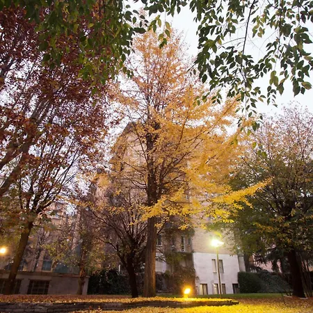 Ih Argonne Park Apartahotel