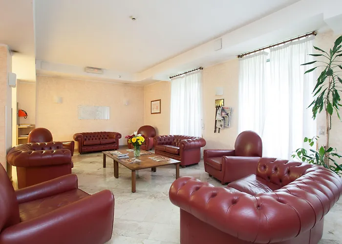 Ih Argonne Park Ξενοδοχείο με διαμερίσματα 3*